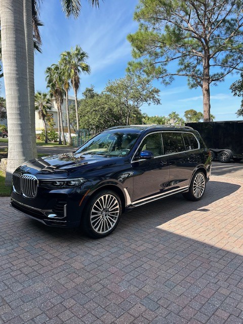 BMW X7